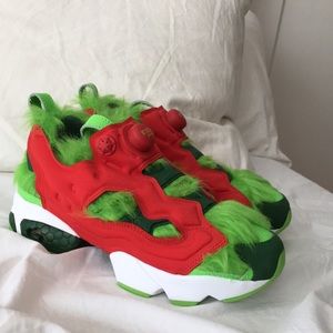 Reebok Grinch Instapump Size 8.5 Women’s